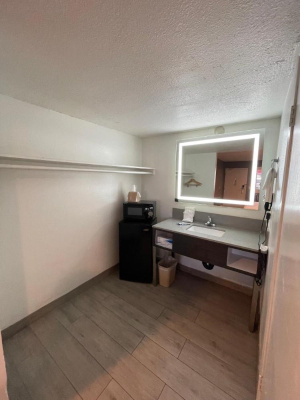 Hotel Milagro image 7